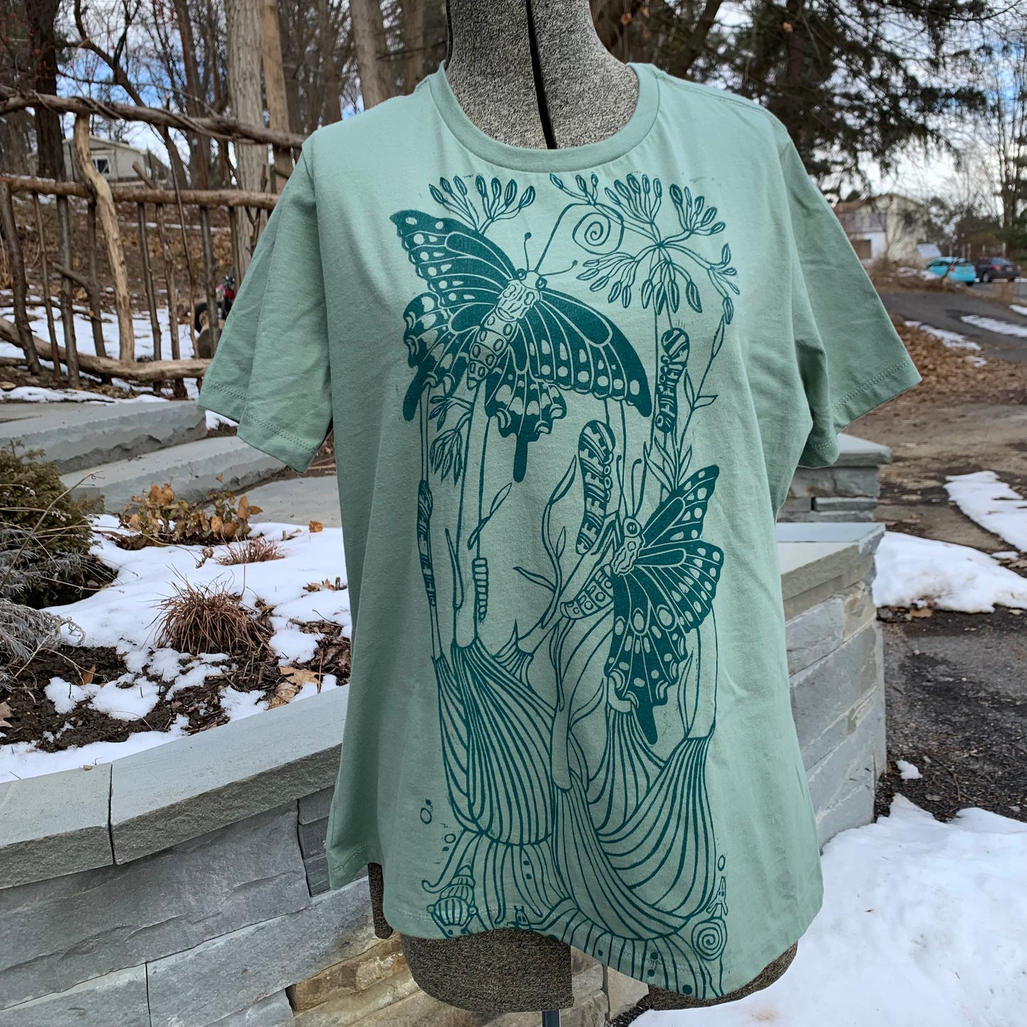 Sage color handprinted fennel shirt pre-order will ship around April  20th