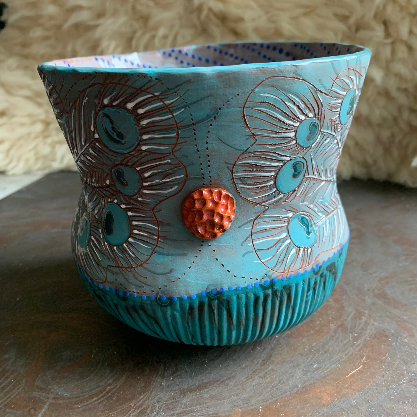 Peacock vessel