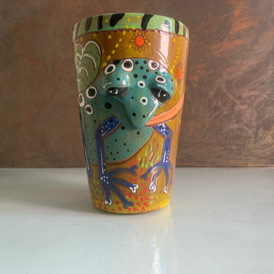 Dart frog tumbler